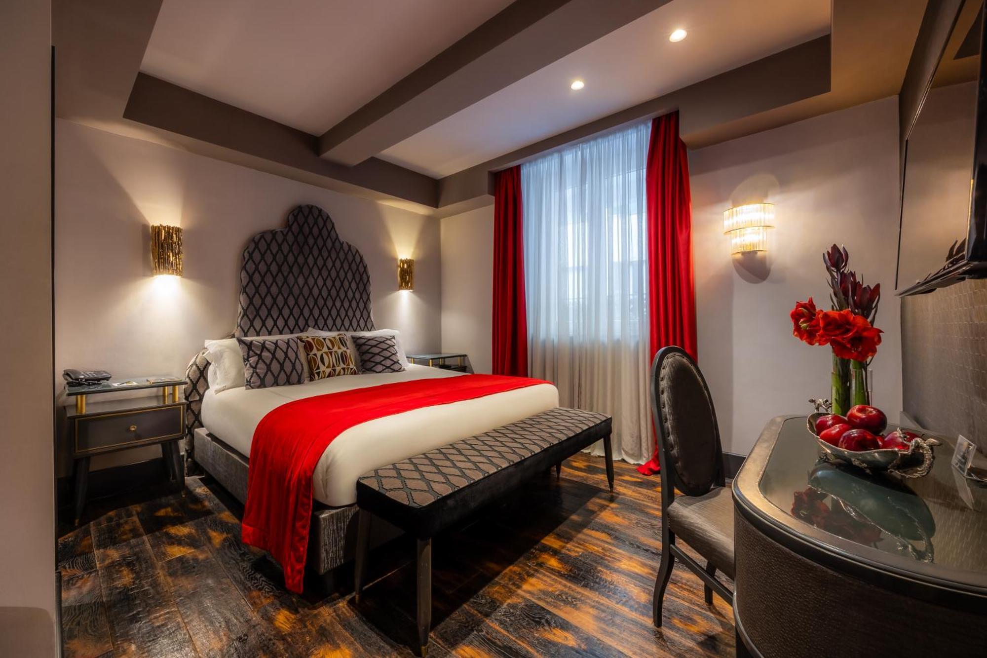 Ht6 Hotel